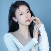 李女士